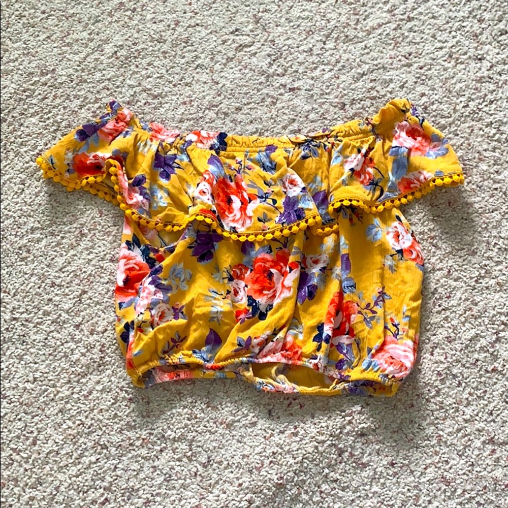 Floral off the shoulder yellow crop top